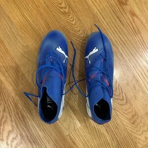 Brand new puma cleats men 6.5